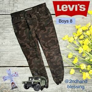 Levi’s Camouflage Jogger Boys Size 8 Drawstring Jogger with 5 pockets Youth